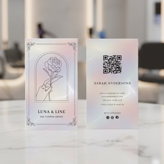 Minimalist Holographic Floral QR Code  Visitenkarte (Von Creator hochgeladen)