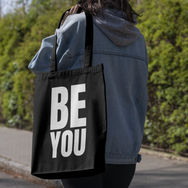 Minimalist inspirational quote "BE YOU" Tasche (Von Creator hochgeladen)