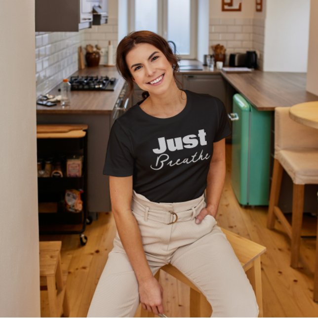 Minimalist Just Breathe T-Shirt (Von Creator hochgeladen)