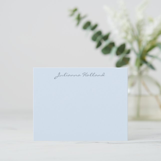 Minimalist Modern Calligraphy Soft Blue Name Mitteilungskarte (Stehend Vorderseite)