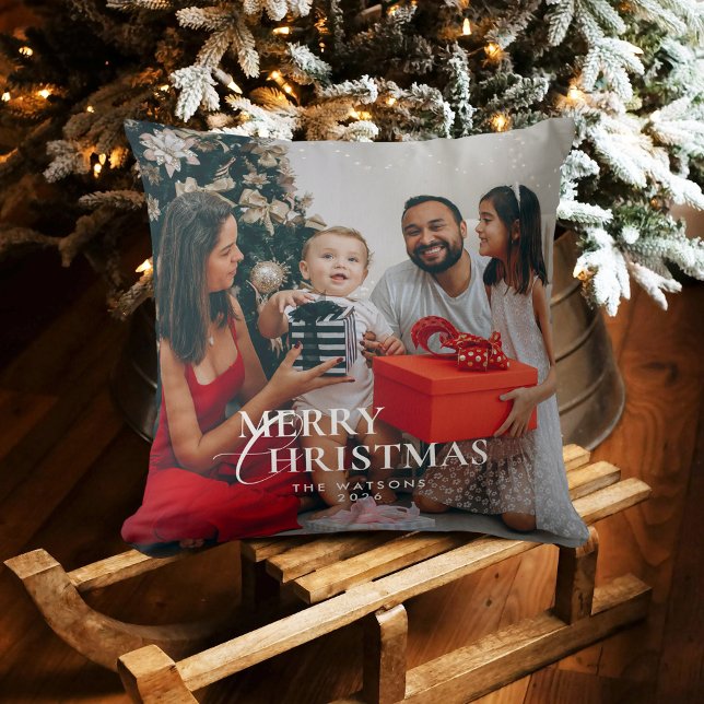 Minimalist Modern Classic Family Photo  Kissen (Von Creator hochgeladen)