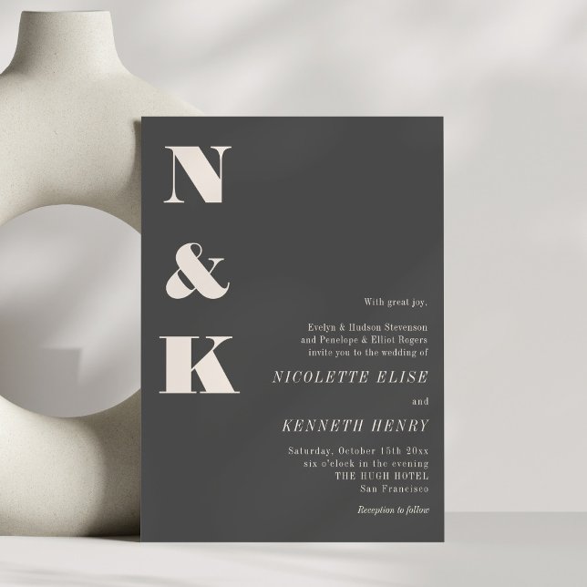 Minimalist Modern Monogram Soft Black Bold Wedding Einladung (Von Creator hochgeladen)