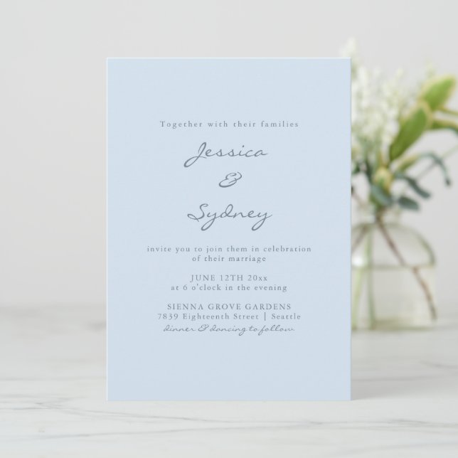 Minimalist Modern Soft Blue Script Wedding Einladung (Stehend Vorderseite)