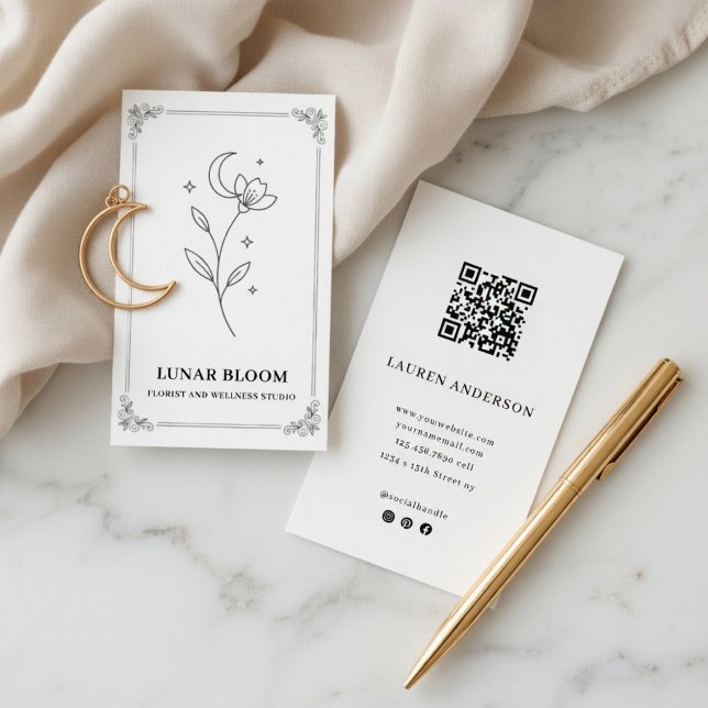 Minimalist Moon Flower Florist Card with QR Code Visitenkarte (Von Creator hochgeladen)