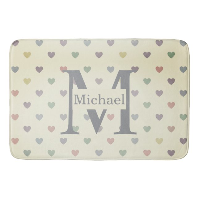 Minimalist Pastel Heart Pattern Custom Monogram  Badematte (Vorderseite)