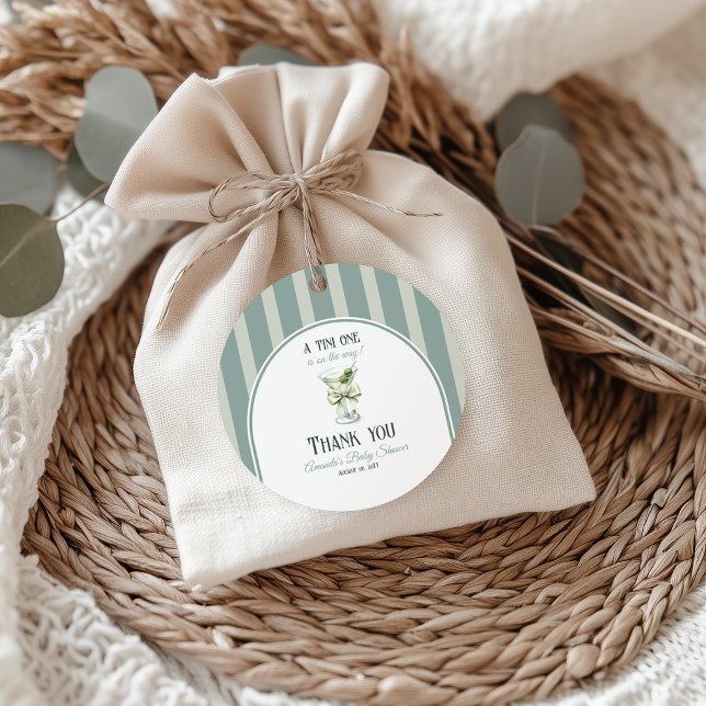 Minimalist Retro Bow Tini One Martini Baby Shower Geschenkanhänger (Von Creator hochgeladen)