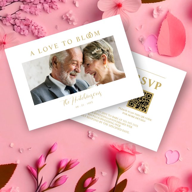 Minimalist Romantic Wedding Anniversary in Gold RSVP Karte (Minimalist Romantic Wedding Anniversary in Faux Gold Photo RSVP Card. )