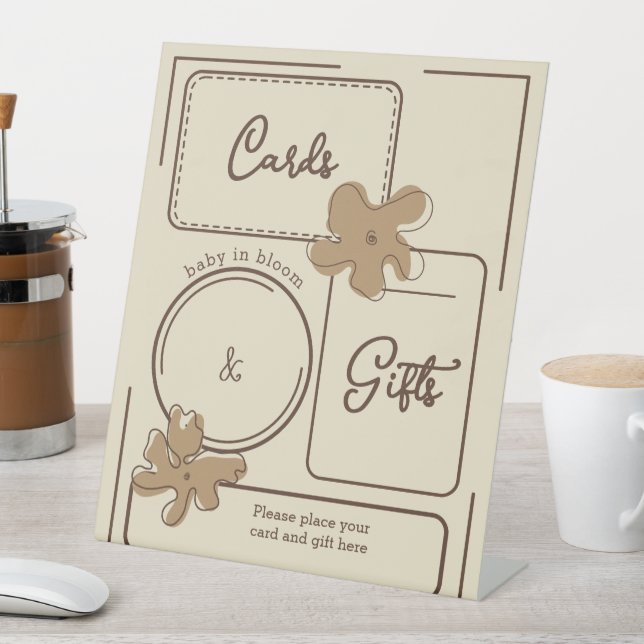 Minimalist Style Flower Notes Cards & Gifts Sockelschild (In Situ)