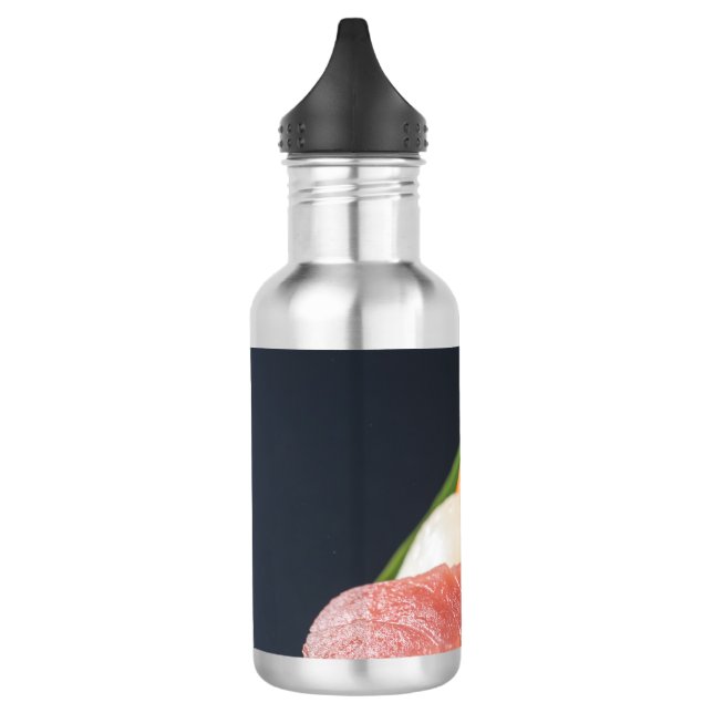 Minimalist sushi elegance – nigiri sushi on bamboo edelstahlflasche (Links)