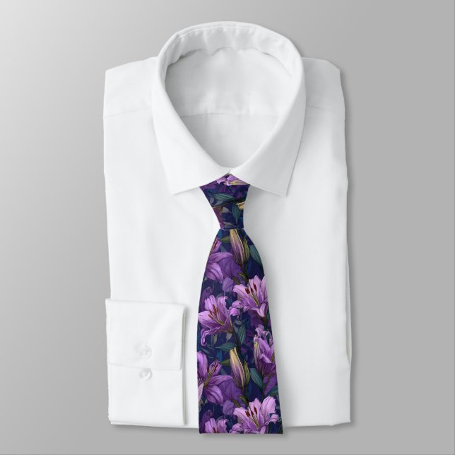 Minimalistic Gifts For Father Lilies Flower Krawatte (Gebunden)