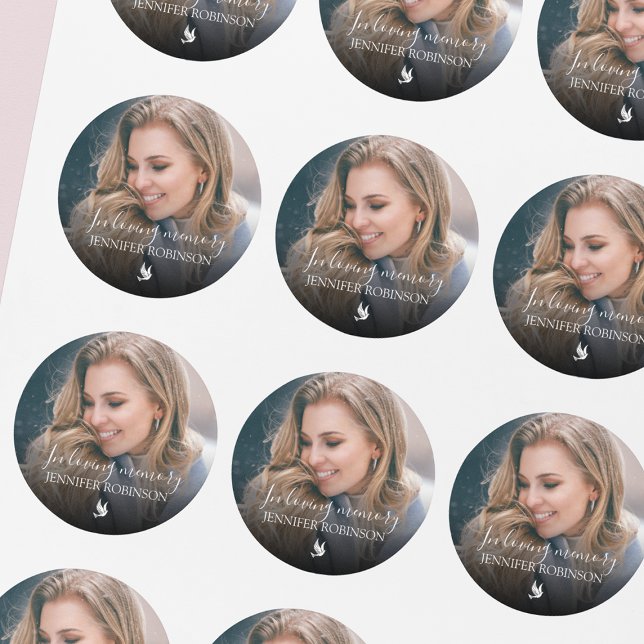 Minimalistic In Loving Memory Photo Runder Aufkleber (Von Creator hochgeladen)