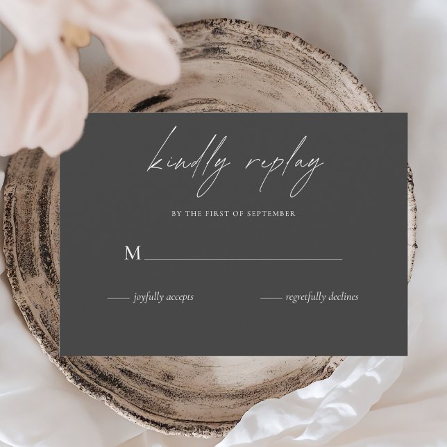 Minimalistisch Black Wedding Modern RSVP Karte (Von Creator hochgeladen)