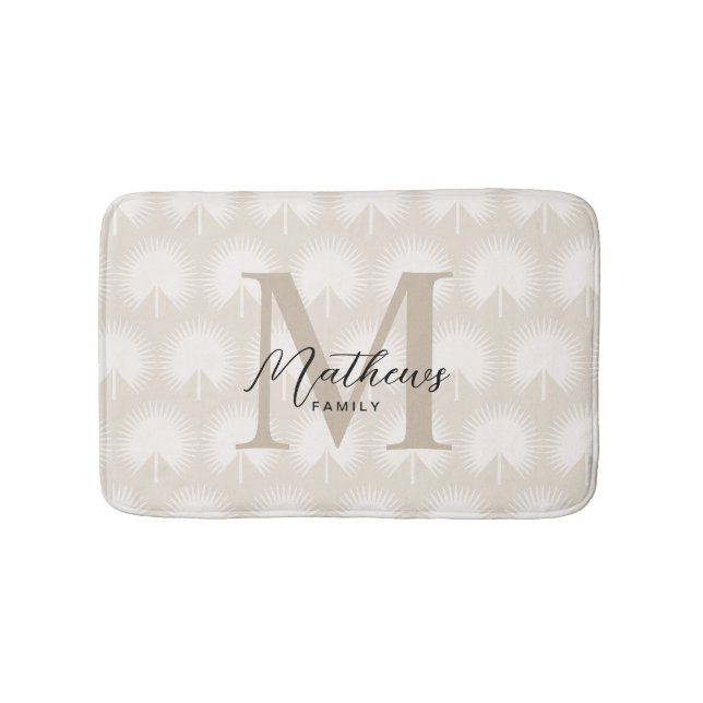 Minimalistisch Chic Beige Anahaw Leaf Script Monog Badematte (Vorderseite)