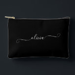 Minimalistisch Classy Chic Personalisiert Schwarz- Zubehörtasche<br><div class="desc">Ein schick-minimalistischer Stil schwarz-weiß Accessoire Beutel. Kann als Kosmetikbeutel verwendet werden. Ein tolles Accessoire für Reisen. Perfektes Geschenk für Brautjungfrau, Freunde und Familie.</div>
