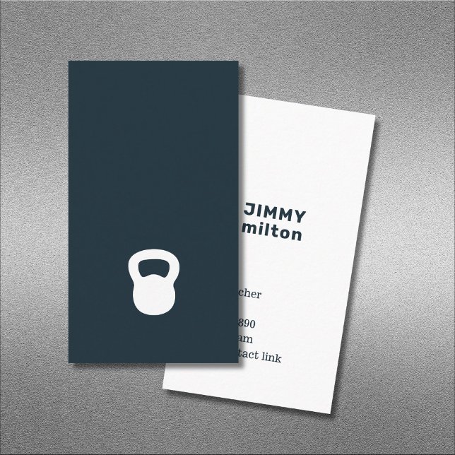 Minimalistisch Dark Blue White Kettlebell Gym Visitenkarte (Von Creator hochgeladen)