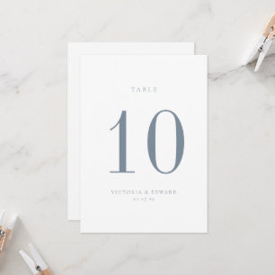 Minimalistisch Dusty Blue Wedding Tischnummer Card