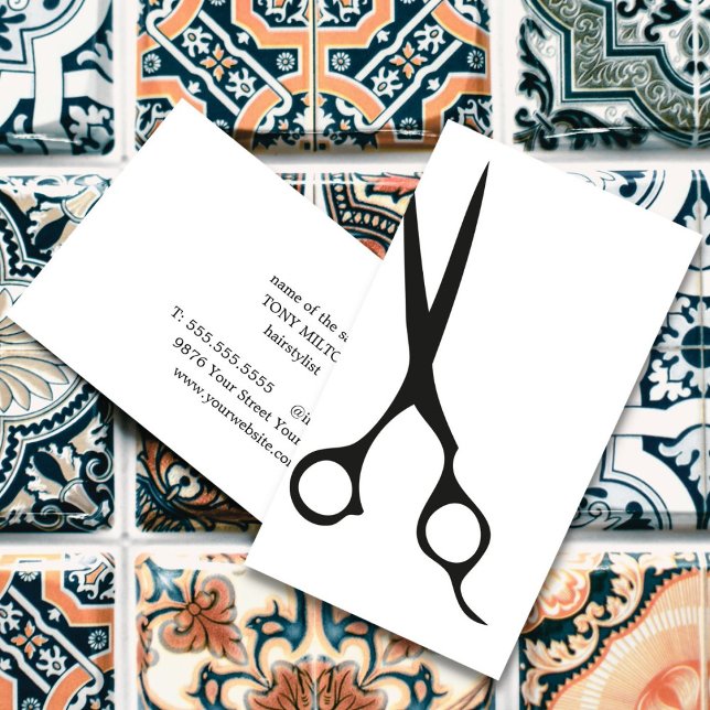 Minimalistisch Eleganter Schwarz-weißer Haarsalon Visitenkarte (Von Creator hochgeladen)