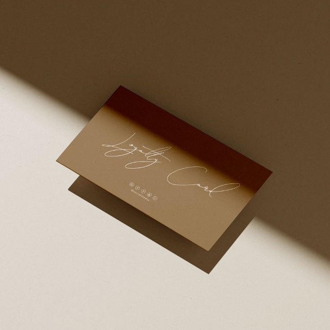 Minimalistisch Elegantes Beige Kulturpass Bellinzo (Von Creator hochgeladen)