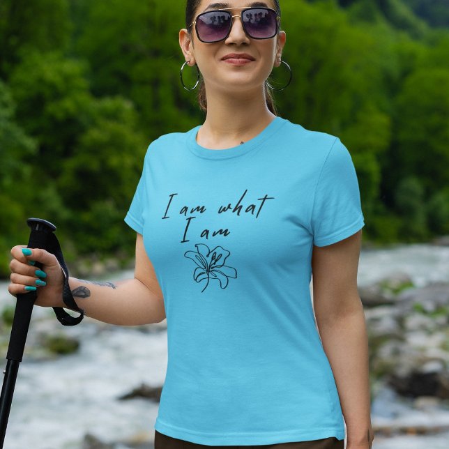 Minimalistisch Line Art Floral Confident Frau T-Shirt (Von Creator hochgeladen)