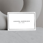 Minimalistisch Luxus Boutique Weiß/Schwarz Visitenkarte<br><div class="desc">Ein elegantes und raffiniertes Design steigert Ihren Namen oder Firmennamen durch minimales und modernes Design. Der schwarze,  dünne Rahmen ist auf einem weißen Hintergrund geerdet und verleiht diesem klassischen Visitenkartendesign-Template ein luxuriöses Ambiente. © 1201AM CREATIVE</div>