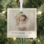 Minimalistisch Modern First Christmas Foto Baby Ornament Aus Glas<br><div class="desc">Weihnachtsschmuck im Minimalistischen Stil mit einem schlichten Design mit einem Foto Ihres Neugeborenen zusammen mit "Mein erstes Weihnachten" und dem Jahr in einer Handschrift. Dieses geschlechtsneutrale Baby-Ornament ist ideal für neue Eltern,  egal ob sie einen kleinen Jungen oder ein kleines Mädchen haben.</div>