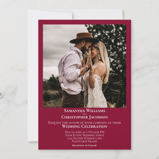 Minimalistisch Moderne Cranberry Red Foto Wedding Einladung (Vorderseite)