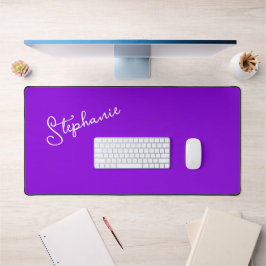 Minimalistisch Modernes Lila Personalisiertes Name Schreibtischunterlage
