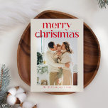 Minimalistisch Red Modern Custom Foto Christmas Feiertagskarte<br><div class="desc">Minimalistische Einfache Red Modern Custom Vertikal Foto Weihnachtskarte</div>