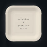 Minimalistisch Retro Cream Schreibmaschine Custom  Pappteller<br><div class="desc">Retro Minimalistische Schreibmaschine Schriftart Custom Wedding Paper Teller in Cream</div>