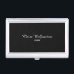 Minimalistisch Schwarz-Weiß-Moderne Beruflich Visitenkarten Dose<br><div class="desc">Minimalistische moderne berufliche personalisierte Visitenkartengehäuse. Ein elegantes und berufliches Design,  das ein überzeugendes berufliches Bild vermittelt. Weißer Text auf rustikalem Kraftpapier-Hintergrund. Entwickelt von Thisisnotme©</div>