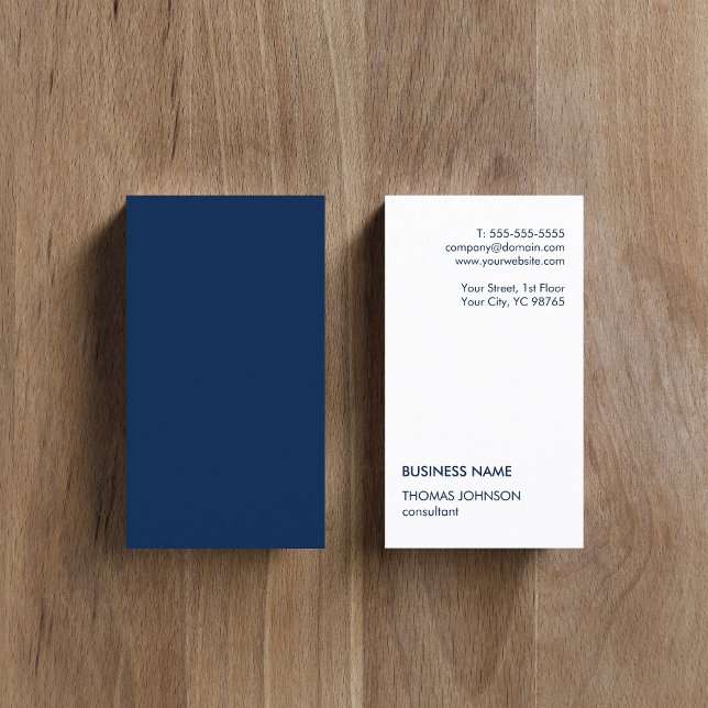Minimalistisch Simple White Blue Consultant Busine Visitenkarte (Von Creator hochgeladen)