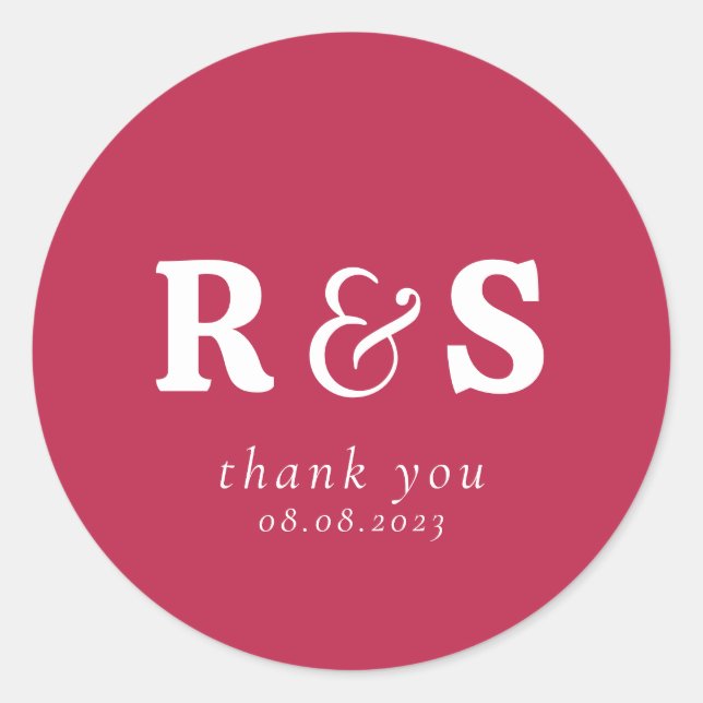 Minimalistisch Warm Magenta Wedding Initials Monog Runder Aufkleber (Vorderseite)