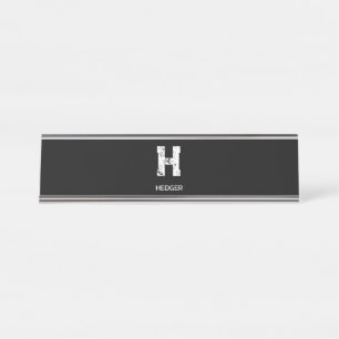 MINIMALISTISCH WEIßES EIN-BUCHSTABEN-MONOGRAMM NAM SCHREIBTISCHNAMENSPLAKETTE