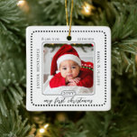 Minimalistische Babys Erstes Weihnachtsgeburtsheim Keramikornament<br><div class="desc">Einfaches und minimalistisches,  abgerundetes Quadrat-Foto-Design (gleiches Foto beiderseits) "Meine ersten Weihnachten" mit Name und Geburtsstatistik. Alle Texte und Elemente in schwarz (Farbe kann geändert werden). Composite Design von Holiday Hearts Designs.</div>