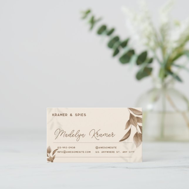 Minimalistische Beige Boho Business Card Terminkarte (Stehend Vorderseite)