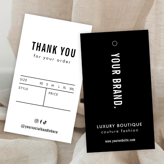Minimalistische Boutique für einfache Kleidung (Minimalist Black and White Clothing Label Hang Tag with price & size table on the back)