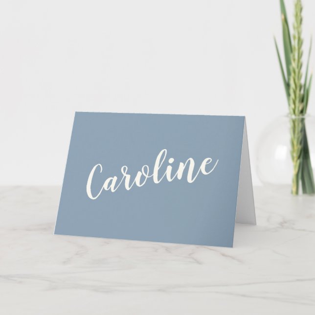 Minimalistische Dusty Blue Typografy Personalisier (Vorderseite)