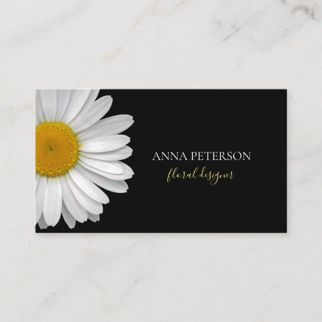 Minimalistische Elegant Daisy Blume auf Schwarz Visitenkarte (Vorderseite)