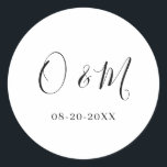 Minimalistische, elegante White Monogram Classic W Runder Aufkleber<br><div class="desc">Einfach personalisieren,  indem Sie jede Information ersetzen. Stellen Sie sicher,  dass Sie die Vorschau vor dem Hinzufügen zum Warenkorb Karo haben. Sehen Sie sich den Sammellink auf dieser Seite an,  um alle passenden Elemente in diesem Design anzuzeigen.</div>