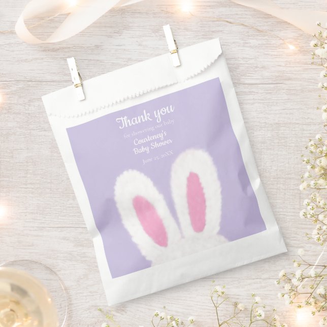 Minimalistische, flauschige Babydusche Geschenktütchen (Ausgeschnitten)