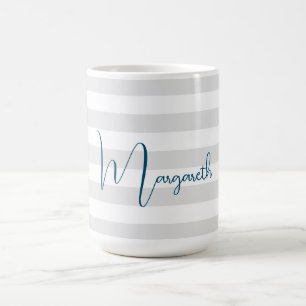 Minimalistische graue Streifen Blauer Name Kaffeetasse
