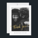 Minimalistische Hochzeit Foto Vielen Dank Postkart Dankeskarte<br><div class="desc">Minimalistische und elegante Hochzeitskarte mit einfachem Schriftart. Text und Nachrichten können auf der Rückseite der Karte bearbeitet werden. Für eine erweiterte Anpassung dieses Designs,  z.B. das Ändern des Layouts,  des Schriftartes oder der Textgröße,  klicken Sie bitte auf den obigen Button "KENNEN". Bitte kontaktieren Sie mich für weitere Fragen!</div>