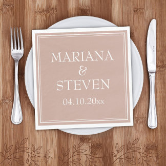 Minimalistische Hochzeit in Rosa Serviette