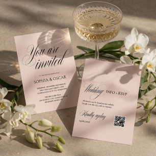 Minimalistische Hochzeitseinladung im Rosé-Ton mit Einladung