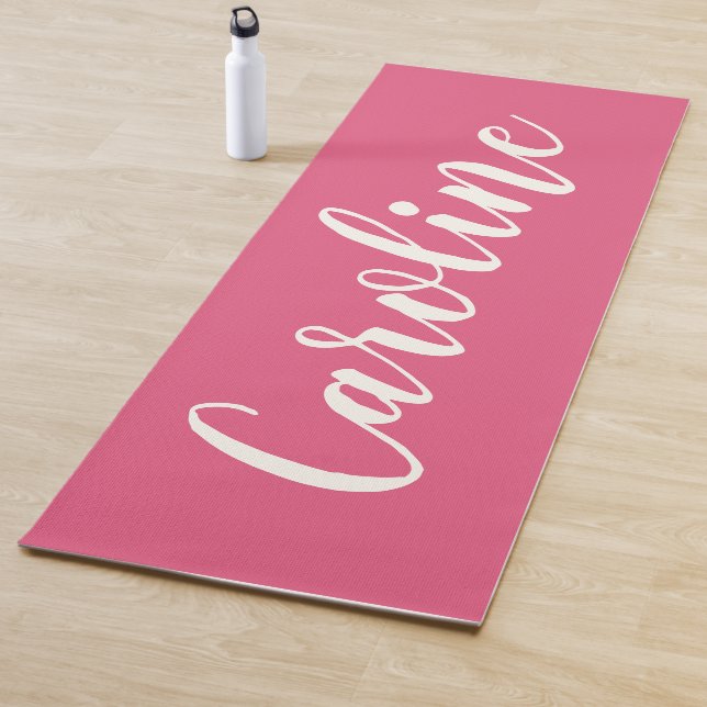 Minimalistische Kalligraphie Personalisiert in Hot Yogamatte (Beispiel)