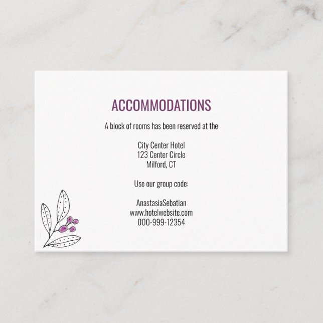 Minimalistische Lila Berry Leaf Wedding Guest Deta Begleitkarte (Vorderseite)