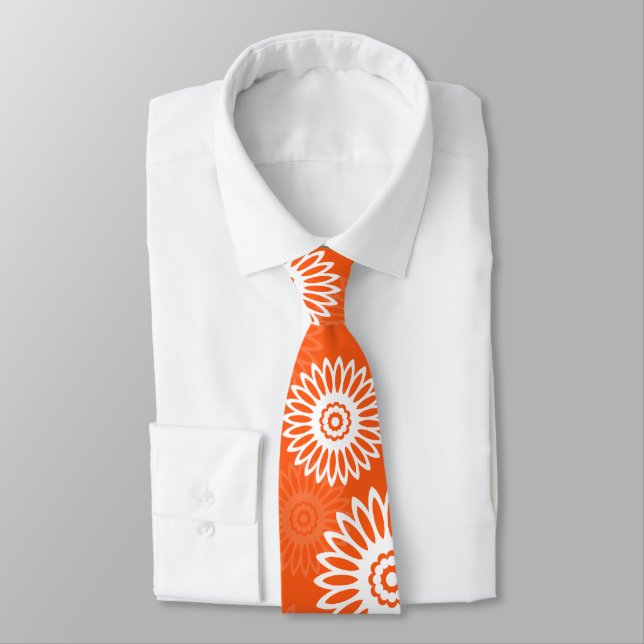 Minimalistische Mandarine Orangenblütenmuster Krawatte (Gebunden)