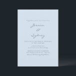 Minimalistische moderne weiche blaue Schrift Hochz Einladung<br><div class="desc">Minimalistische moderne weiche helle blaue Schrift Hochzeitseinladung</div>