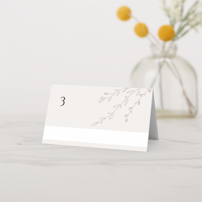 Minimalistische neutrale Elfenbein-Hochzeitstisch- Platzkarte (Vorderseite)