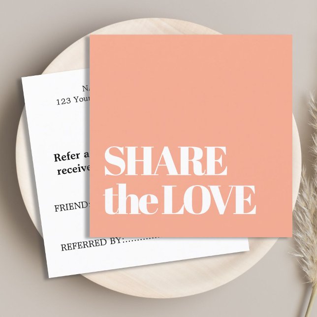 Minimalistische Pastel Apricot Bold Empfehlungskarte (Von Creator hochgeladen)